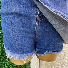 Shorts saia jeans TAM: P na internet
