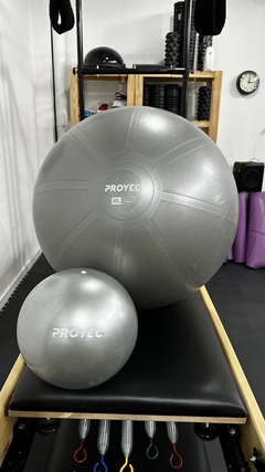 balon 85 cms Proyec con inflador de regalo en internet