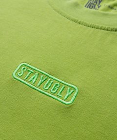 STAYUGLY FUNWEAR na internet