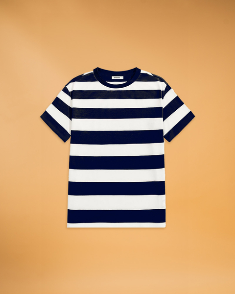 Remeras rayadas blanco y negro sale