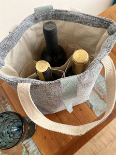 Bolsa Cinza para Vinho e Taça Seriema - comprar online