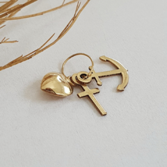 Pingente com âncora, cruz e coração em ouro 18k (070) - loja online