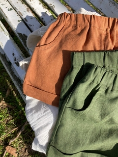 Short Nogal Lino (Verde)