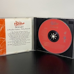 CD - The Essential Mozart - comprar online