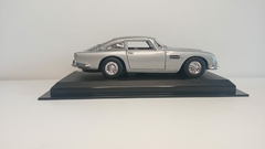 Miniatura - Aston Martin - Sebo Alternativa