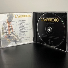 CD - Trilha Sonora de Filme: L'Assedio - comprar online