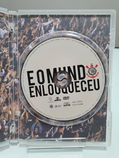 Dvd - E o Mundo Enlouqueceu - Corinthians Campeão 2012 - comprar online