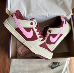 Dunk low importada beige y bordo en internet