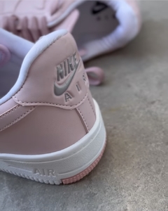 Nike air force rosa pastel sales