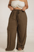Pantalona Leveza Verde Militar Sem fenda - comprar online