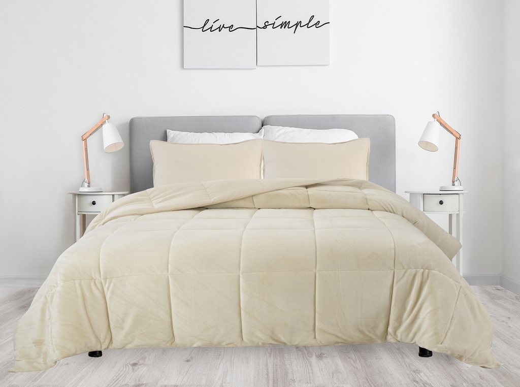 ACOLCHADO KAVANAGH MODELO SOFT SUPER KING SIZE REVERSIBLE CON FUNDAS PARA ALMOHADAS