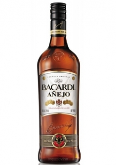 Bacardi Añejo 750ml