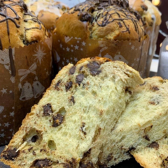 Panettone con chips de chocolate y naranja en internet