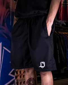 SHORTS NEST PANOS CORTA VENTO PRETO LOGO BRANCO - NEsf01