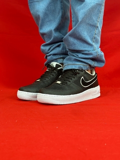 Nike air force 1 preto com ferrinho - comprar online