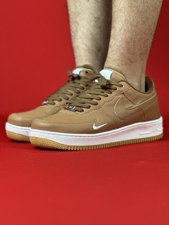 Nike air force 1 marrom nacional s - comprar online