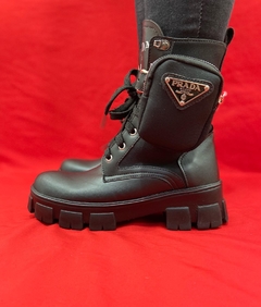 Bota Prada Preta