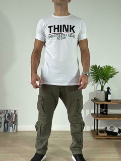 Remera THINK