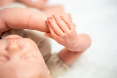 Bebê Reborn Menina Tecido Recém Nascida Realista - Mundo Azul e Rosa