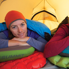 Imagem do ISOLANTE TÉRMICO INFLAVEL ULTRALIGHT COMFORT PLUS INSULATED VERMELHO SEA TO SUMMIT