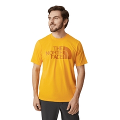 CAMISETA MASCULINA MANGA CURTA MALHA LOGO HALF DOME AMARELO 812MNAAO THE NORTH FACE