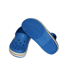 SANDÁLIA UNISSEX CROCBAND AZUL BLUE BOLT 110164KZM CROCS - comprar online