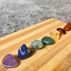 Kit 7 Pedras Do Chakras - Semi Preciosas E Naturais + Pêndulo de Cristal