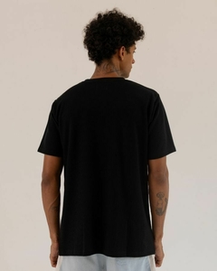 T-SHIRT OVERSIZED CHAMPY PRETO - comprar online