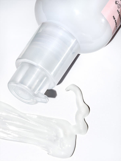 Milky Jelly Cleanser - comprar online