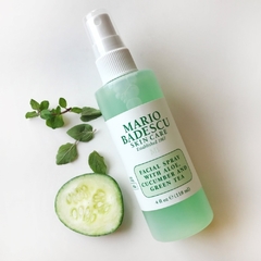 Facial Spray With Aloe, Cucumber And Green Tea - 236 ML - comprar online