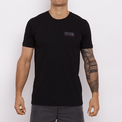 Camiseta RVCA Oito80 Keep On Fighting Preta na internet