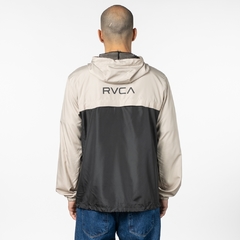 Jaqueta RVCA Outsider Packable Jacket II - comprar online