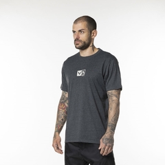 CAMISETA RVCA M/C MINI BALANCE BOX na internet