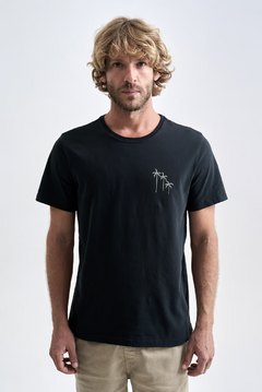 Camiseta Austral Summer Trees Stone Preto Old