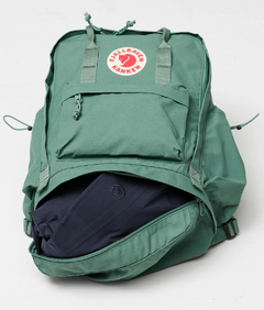 Mochila Fjallraven Kanken Outlong Ochre - RWA Store - Moda Streetwear