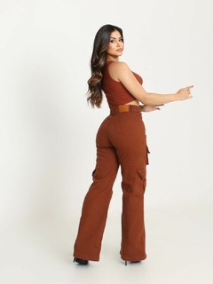 Calça Cargo Pantalona Wide Leg Jeans na internet