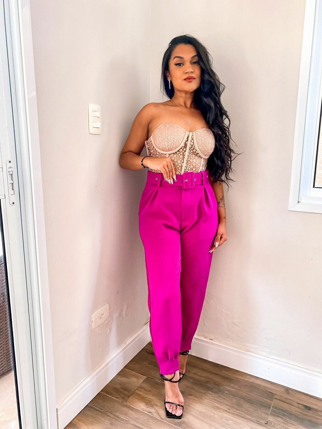 Roupas com brilho 2018 2025