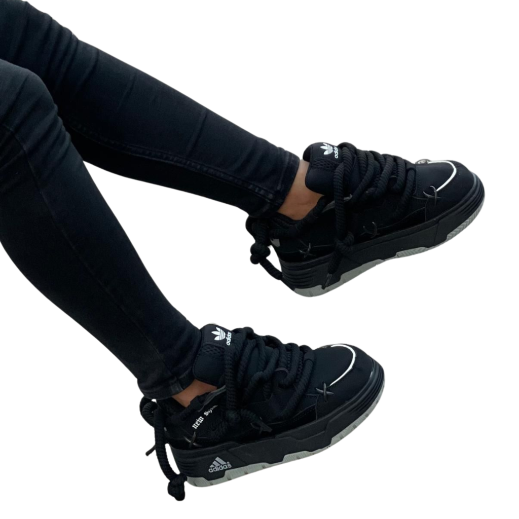 Adidas negros nuevos hotsell