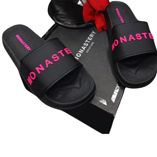 Comprar Chanclas Mickey Mouse Mujer: Encuentra las Mejores Ofertas en Onlineshoppingcenterg. ¿Buscas comprar chanclas Mickey Mouse mujer que sean cómodas, bonitas y perfectas para el verano? En Onlineshoppingcenterg tenemos la mejor selección de chanclas Mickey Mouse mujer para que disfrutes de un calzado divertido y con estilo. Sigue leyendo para descubrir por qué nuestras chanclas de Mickey Mouse son las favoritas de las fans de Disney.  ¿Por qué Comprar Chanclas Mickey Mouse Mujer en Onlineshoppingcenterg? En nuestra tienda online, encontrarás chanclas Mickey Mouse mujer que combinan calidad, diseño y comodidad. Ya sea para un día en la playa, una salida casual o simplemente para presumir de estilo, nuestras chanclas Disney mujer Mickey Mouse son la elección perfecta.    Características de Nuestras Chanclas Mickey Mouse Mujer: Diseño exclusivo: Modelos únicos con los colores y detalles de Mickey Mouse.  Comodidad garantizada: Ideales para largas caminatas o días de relax.  Materiales resistentes: Duraderas y fáciles de limpiar.  Tallas disponibles: Desde la 35 hasta la 42, para que encuentres tu número perfecto.  Chanclas Mickey Mouse Mujer: Ofertas y Descuentos Si buscas chanclas Mickey Mouse mujer baratas, estás en el lugar correcto. En Onlineshoppingcenterg ofrecemos chanclas Mickey Mouse mujer con descuento y envío gratis en pedidos seleccionados. Además, nuestras chanclas Mickey Mouse mujer en oferta online son ideales para ahorrar mientras compras lo que te encanta.  ¿Por qué Elegir Nuestras Ofertas? Precios bajos todo el año.  Promociones especiales en chanclas temáticas Mickey Mouse mujer.  Envíos rápidos y seguros.    ¿Dónde Comprar Chanclas Mickey Mouse Mujer? Si te preguntas dónde comprar chanclas Mickey Mouse mujer, la respuesta es simple: en Onlineshoppingcenterg. Somos la tienda líder en sandalias Mickey Mouse mujer y otros productos Disney. Nuestra plataforma es fácil de usar, segura y está diseñada para que encuentres lo que buscas en pocos clics.  Ventajas de Comprar en Onlineshoppingcenterg: Amplio catálogo de chanclas Mickey Mouse mujer verano 2025.  Atención al cliente 24/7.  Opiniones reales de clientes satisfechos.    Chanclas Mickey Mouse Mujer: Perfectas para Cada Ocasión Nuestras chanclas Mickey Mouse mujer no solo son bonitas, sino también versátiles. Aquí te decimos cómo puedes usarlas:  Para la playa: Resistentes al agua y fáciles de secar.  Para el día a día: Ideales para pasear o ir de compras.  Como regalo: Perfectas para fans de Disney.  Preguntas Frecuentes ¿Hay chanclas Mickey Mouse mujer talla 38? ¡Sí! Tenemos chanclas Mickey Mouse mujer en todas las tallas, incluyendo la 38.  ¿Son garantizadas las chanclas Mickey Mouse mujer? Todas nuestras chanclas Disney mujer Mickey Mouse son 100% garantizadas.    ¡Compra Tus Chanclas Mickey Mouse Mujer Hoy! No esperes más para tener tus chanclas Mickey Mouse mujer. En Onlineshoppingcenterg encontrarás las mejores ofertas, diseños exclusivos y la garantía de un producto de calidad. ¡Haz tu pedido ahora y disfruta del estilo y la magia de Disney!