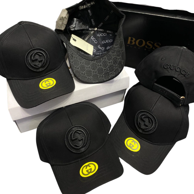 Comprar Gorra Gucci Hombre: Encuentra el Estilo Perfecto en Onlineshoppingcenterg. Si estás buscando comprar gorra Gucci hombre, has llegado al lugar correcto. En Onlineshoppingcenterg tenemos una amplia selección de gorras Gucci para hombre, desde diseños clásicos hasta ediciones limitadas, todas 100% originales y al mejor precio. Aquí te explicamos todo lo que necesitas saber para encontrar la gorra Gucci ideal para ti.  ¿Por qué comprar una gorra Gucci hombre? Las gorras Gucci son un símbolo de estilo, elegancia y exclusividad. Ya sea que busques un diseño clásico como la gorra Gucci negra o algo más llamativo como la gorra Gucci hombre rosa o la gorra Gucci serpiente, estas piezas son perfectas para completar cualquier outfit. Además, son ideales para regalar o para destacar en looks urbanos y de streetwear.    Catálogo de Gorras Gucci Hombre en Onlineshoppingcenterg En nuestra tienda online encontrarás una variedad de modelos, colores y estilos para todos los gustos. Algunas de las opciones más populares son:  Gorras Gucci Hombre por Color Gorra Gucci negra: Un clásico atemporal que combina con todo.  Gorra Gucci hombre rosa: Perfecta para looks modernos y juveniles.  Gorra Gucci marrón: Elegancia y sofisticación en un solo accesorio.  Gorra Gucci azul: Ideal para un estilo fresco y relajado.  Gorra Gucci blanca: Limpia y versátil, ideal para el verano.  Gorras Gucci Hombre por Diseño Gorra Gucci serpiente: Diseño exclusivo con detalles únicos.  Gorra Gucci abeja: Un símbolo icónico de la marca.  Gorra Gucci con logo: Para los amantes del branding clásico.  Gorra Gucci edición limitada: Piezas exclusivas y coleccionables.    ¿Dónde comprar gorra Gucci para hombre al mejor precio? En Onlineshoppingcenterg ofrecemos las mejores ofertas gorra Gucci hombre con precios competitivos y envío rápido. Si buscas una gorra Gucci hombre barata o en rebaja, revisa nuestra sección de outlet, donde encontrarás descuentos exclusivos.  Beneficios de comprar en Onlineshoppingcenterg Gorras Gucci 100% Garantizadas en todos nuestros productos.  Envío gratis: Recibe tu gorra Gucci sin costos adicionales.  Entrega rápida: Tu pedido llegará en tiempo récord.  Precios en España: Ofrecemos los mejores gorra Gucci hombre precio España.  ¿Cómo elegir la gorra Gucci hombre perfecta? Define tu estilo: ¿Prefieres un look clásico, moderno o llamativo?  Elige el color: Negro, rosa, marrón, azul o blanco, ¡hay opciones para todos!  Revisa el diseño: Logos, serpientes, abejas o ediciones limitadas.  Asegura la talla: La mayoría de nuestras gorras son talla única, pero revisa las especificaciones.    Ofertas y Descuentos en Gorras Gucci Hombre No te pierdas nuestras gorras Gucci hombre en oferta hoy. En Onlineshoppingcenterg siempre tenemos promociones especiales, como:  Gorra Gucci hombre rebajada: Hasta un 30% de descuento.  Gorra Gucci hombre descuento: Códigos promocionales exclusivos.  Gorra Gucci hombre outlet: Precios imbatibles en modelos seleccionados.  Preguntas Frecuentes 1. ¿Cuál es el precio de una gorra Gucci hombre? El gorra Gucci hombre precio varía según el diseño y la colección. En nuestra tienda, encontrarás opciones desde [inserte rango de precios].  2. ¿Hacen envíos a toda España? Sí, ofrecemos gorra Gucci hombre envío gratis a toda España con entrega rápida.    Compra tu Gorra Gucci Hombre Hoy No esperes más para tener tu gorra Gucci. En Onlineshoppingcenterg te ofrecemos la mejor selección, precios competitivos y un servicio excepcional. ¡Visita nuestra tienda online y encuentra la gorra Gucci hombre que siempre has querido!