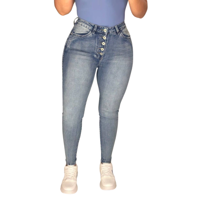 Comprar Pantalón Jeans Skinny Mujer en Onlineshoppingcenterg. ¿Buscas el mejor pantalón jeans skinny mujer? Aquí lo encuentras Comprar pantalón jeans skinny mujer es una de las mejores opciones para lucir un look moderno, elegante y versátil. En Onlineshoppingcenterg ofrecemos una amplia variedad de jeans skinny mujer tiro alto, jeans skinny blancos mujer y muchas opciones más que se adaptan a tu estilo.  ¿Qué significa jeans skinny mujer? El término "jeans skinny mujer" se refiere a pantalones ajustados desde la cadera hasta los tobillos, resaltando la figura y brindando comodidad. Son ideales para outfits casuales y formales, combinándolos con diferentes prendas y accesorios.  Características de los jeans skinny mujer Al elegir tus jeans skinny mujer, es importante considerar:  Ajuste perfecto: Se adaptan a la silueta y brindan un look estilizado.  Tiro alto o bajo: Puedes optar por jeans skinny tiro alto para mayor comodidad o tiro bajo para un estilo juvenil.  Materiales de calidad: Fabricados con algodón y elastano para mayor flexibilidad.  Colores y diseños: Desde jeans skinny rotos mujer hasta jeans skinny blancos mujer.  Encuentra el jeans skinny ideal para ti En Onlineshoppingcenterg tenemos opciones para todas las necesidades:  Jeans skinny mujer tiro alto Perfectos para definir la cintura y alargar las piernas. Combinan bien con blusas ajustadas y tacones.  Jeans skinny rotos mujer Dale un toque rebelde a tu outfit con estos jeans, ideales para un estilo urbano y moderno.  Jeans skinny blancos mujer Una opción fresca y versátil que combina con cualquier prenda, perfecta para días cálidos.  Vaqueros skinny mujer Ideales para un look clásico, con opciones en azul oscuro, negro o desgastado.  ¡Crea outfits increíbles con tus jeans skinny! Los jeans skinny mujer son una pieza clave en cualquier armario. Puedes combinarlos de distintas maneras:  Casual: Con camisetas básicas y zapatillas.  Formal: Con blusas elegantes y tacones.  Deportivos: Con sudaderas y tenis.  ¿Dónde comprar jeans skinny mujer económicos? Si buscas jeans skinny mujer ofertas, en Onlineshoppingcenterg tenemos precios accesibles y descuentos exclusivos. Además, ofrecemos envío rápido y garantía de calidad.  ¡Compra hoy mismo tu pantalón jeans skinny mujer! Explora nuestra colección y elige entre jeans super skinny mujer, jeans slim fit mujer y muchas más opciones. No esperes más y luce espectacular con nuestros jeans de moda.    Onlineshoppingcenterg, tu tienda de confianza para comprar pantalón jeans skinny mujer.