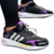 ZAPATILLAS ADIDAS CHINAX MUJER
¿Por qué elegir las ZAPATILLAS ADIDAS CHINAX MUJER?
Las ZAPATILLAS ADIDAS CHINAX MUJER son una excelente opción para las mujeres que buscan comodidad, estilo y rendimiento en un solo calzado. Son conocidas por su diseño mode