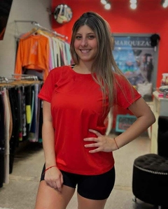 Remera Entrenamiento Power Fit Roja