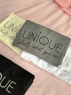 Camiseta Unique, that's what you are - loja online