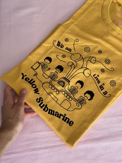 Camiseta Yellow Submarine