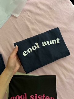 Camiseta Cool Aunt