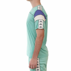 REMERA KAPPA ARAR SLIM CABALLERO POLIESTER GREEN BEIGE VIOLETA - sommerdeportes