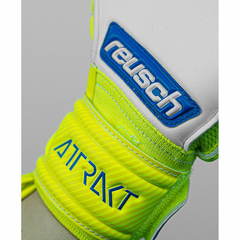 GUANTE ARQUERO REUSCH PROFESIONAL ATTRAKT SILVER JR AMARILLO - sommerdeportes