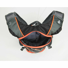 MOCHILA SUNAT AERIOS NEGRO - sommerdeportes