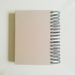 Agenda Diaria Tapa Dura Ring Wire/ Modelo 13/ Pink Lines - comprar online